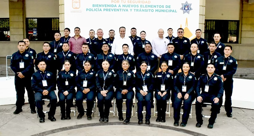 Fortalece Toño Astiazarán seguridad y vigilancia en la ciudad con nuevos policías municipales