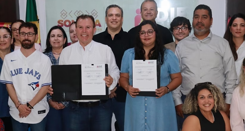Gobierno de Sonora impulsa delfinoterapias para niñas y niños con discapacidad mediante convenio