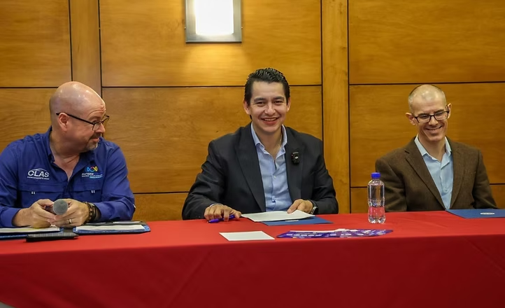 Gobierno de Sonora impulsa foro automotriz con líderes nacionales e internacionales