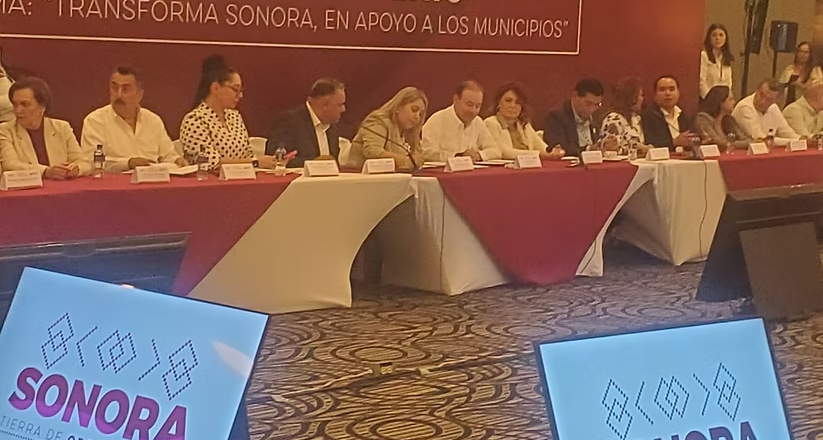 Reconoce Luis Fuentes Aguilar liderazgo de Alfonso Durazo Montaño en firma de convenio con Cecop