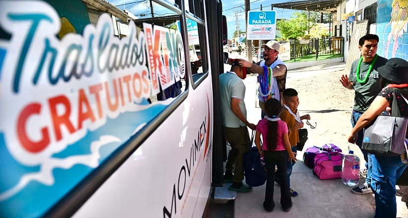 Aprovechan familias de Hermosillo traslados gratuitos que ofrece Gobierno Municipal a Bahía de Kino