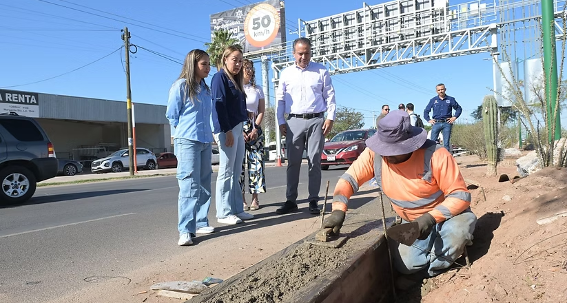 Mantiene Toño Astiazarán mejoramiento de vialidades en beneficio de hermosillenses