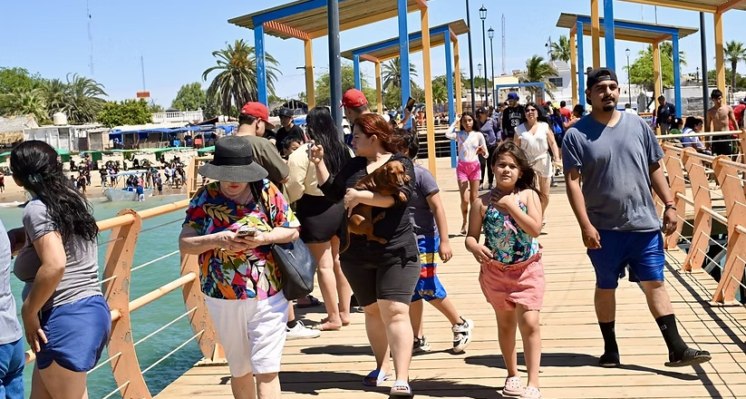 Viven vacacionistas experiencia positiva en puntos de interés turístico de Hermosillo