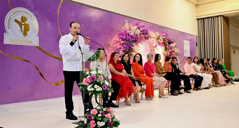 Gobernador Durazo reconoce a madres trabajadoras al servicio del Gobierno de Sonora