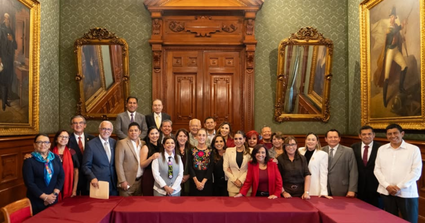 En compañía de nuestra presidenta Claudia Sheinbaum Pardo, seguimos avanzando en la transformación del sistema de salud.