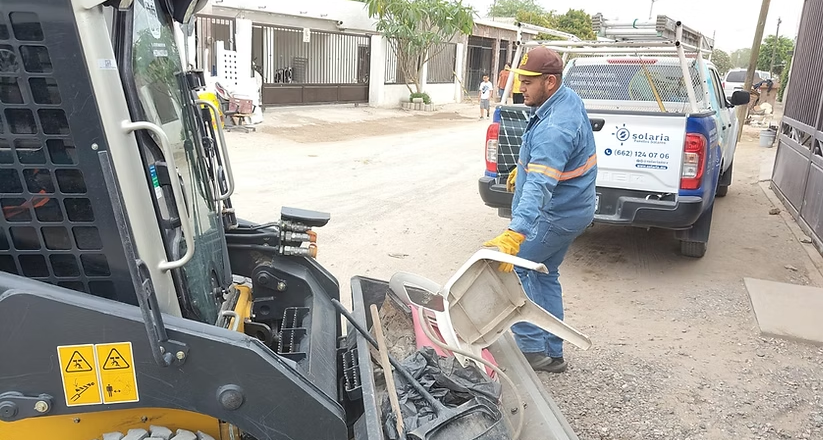 Retira Ayuntamiento de Hermosillo 32 toneladas de cacharros en la Norberto Ortega