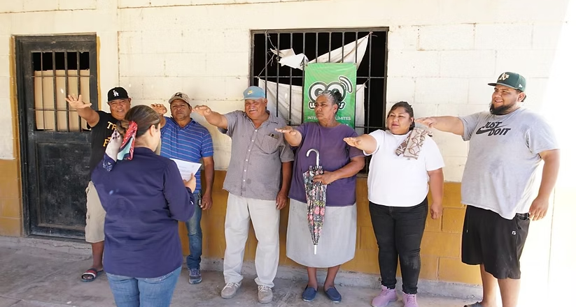 Realiza Ayuntamiento de Guaymas toma de protesta a los Comités de Luminarias y Auditoría 2026