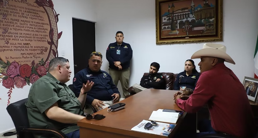Suman esfuerzos autoridades para el control de incendio forestal en Arivechi