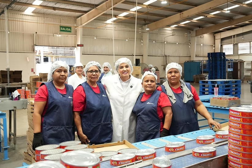 Gobierno de Sonora impulsa liderazgo pesquero con la industria sardinera