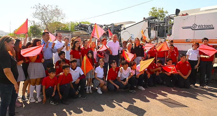 Inicia Toño Astiazarán recarpeteo de avenida Rebeico que beneficia a miles de habitantes