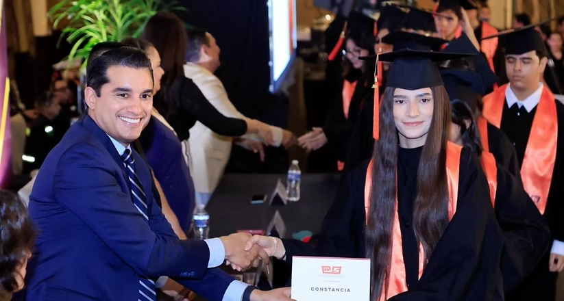Se gradúan más de siete mil estudiantes de Cobach Sonora