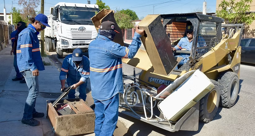 Retira Gobierno de Hermosillo mil 310 toneladas de cacharros para prevenir dengue y rickettsia