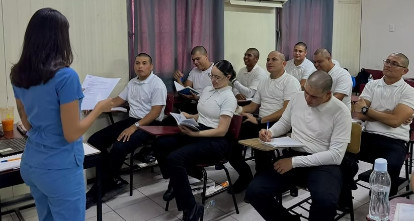 Fortalecen formación de cadetes con capacitación en Protección y Bienestar Animal