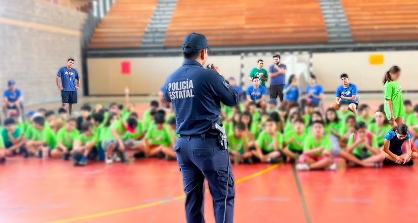 Policía Estatal promueve valores y la prevención de la violencia en campamentos de verano