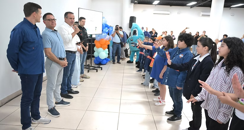 Toma protesta Toño Astiazarán a segunda generación de “Guardianes del Agua”
