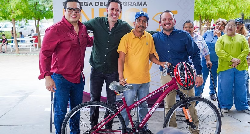 Gobierno de Sonora fortalece la movilidad con entrega de bicicletas en San Pedro El Saucito