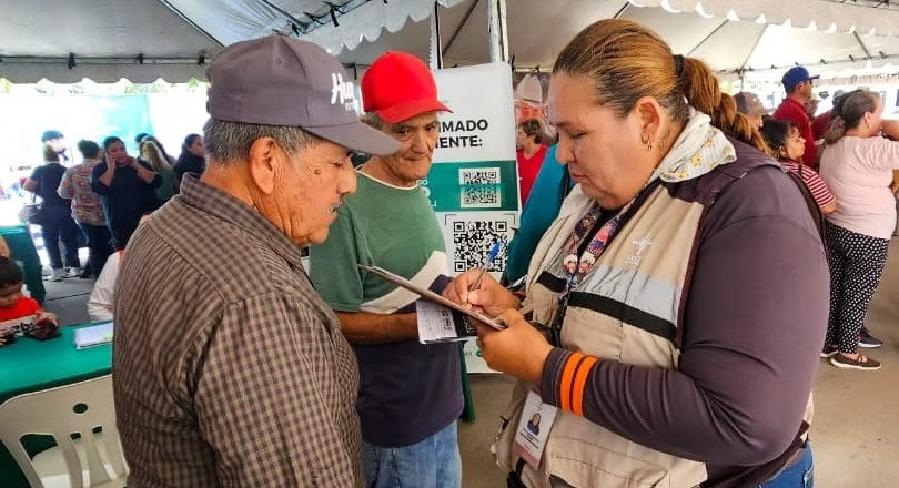 Reconoce Salud Sonora a promotores de la salud en su día