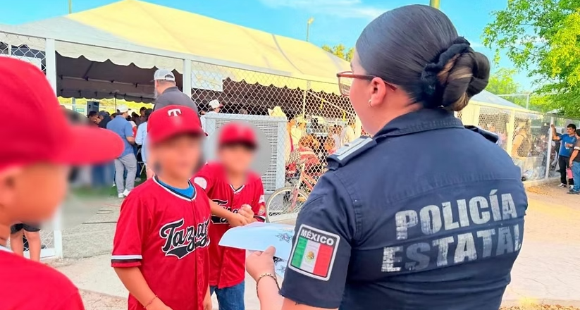 Participa Policía Estatal en Jornada de Servicios en beneficio de familias del Tazajal
