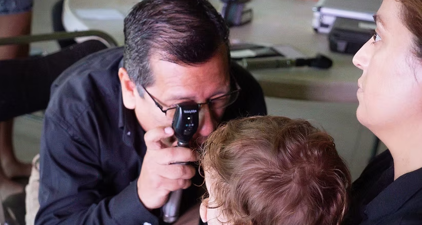 Gobierno de Sonora impulsa alianzas para fortalecer la salud visual de la niñez