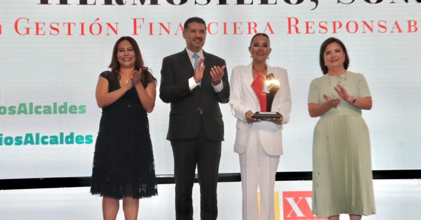 Recibe reconocimiento nacional administración de Toño Astiazarán por manejo responsable de finanzas públicas