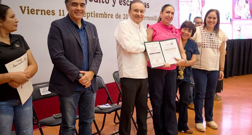 Durazo y Sedatu aseguran el patrimonio de familias sonorenses con entrega de escrituras y créditos liquidados